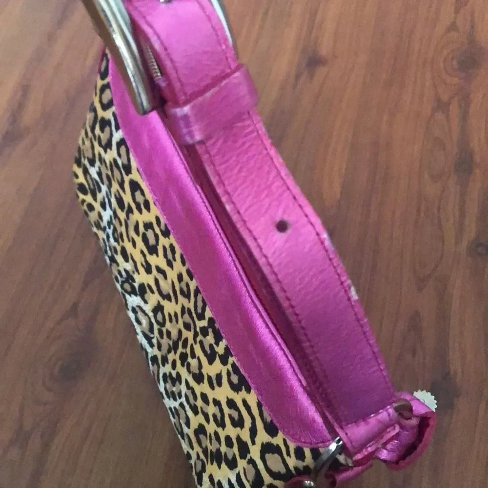 Carmen Steffens Y2K Leopard with pink trim handbag ￼ - Picture 6 of 7